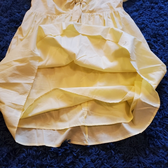 YELLOW DRESS - Picture 3 of 7